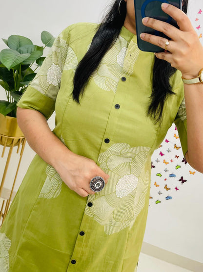 Women’s Olive Green Floral Printed Kurta Pant Set